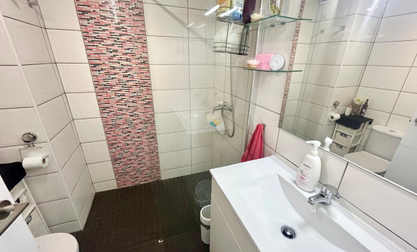 Herverkoop - 1. Appartement / flat - Torrevieja - Costa Blanca Zuid