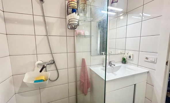 Herverkoop - 1. Appartement / flat - Torrevieja - Costa Blanca Zuid