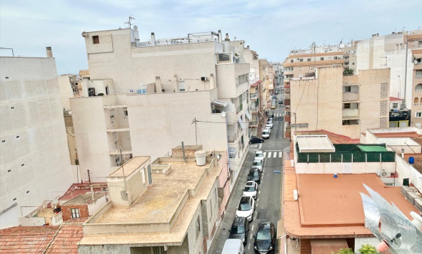 Herverkoop - 1. Appartement / flat - Torrevieja - Costa Blanca Zuid