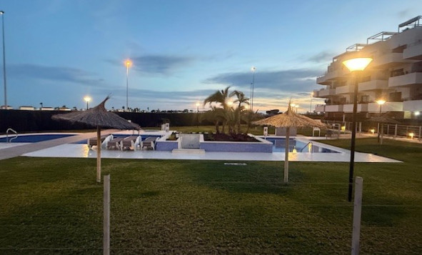 Reventa - 1. Apartamento / piso - Dehesa de Campoamor - Costa Blanca Sur