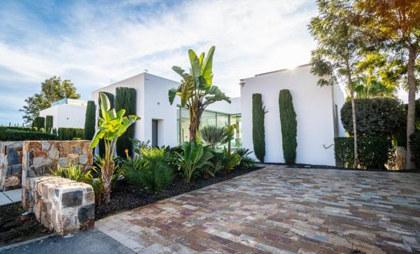 Herverkoop - 3. Vrijstaande villa - Orihuela Costa - Costa Blanca Zuid