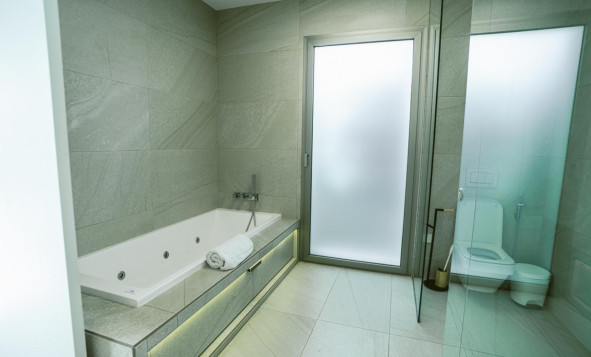 Herverkoop - 3. Vrijstaande villa - Orihuela Costa - Costa Blanca Zuid