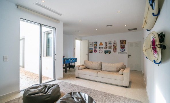 Herverkoop - 3. Vrijstaande villa - Orihuela Costa - Costa Blanca Zuid