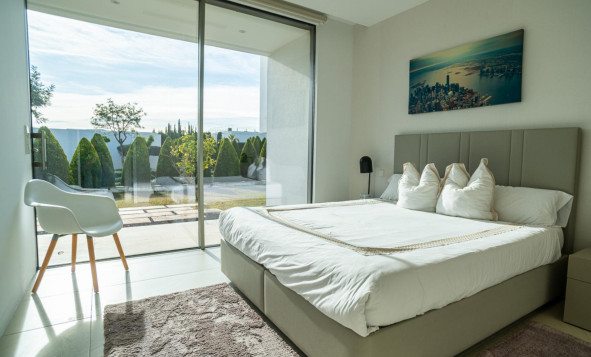 Herverkoop - 3. Vrijstaande villa - Orihuela Costa - Costa Blanca Zuid