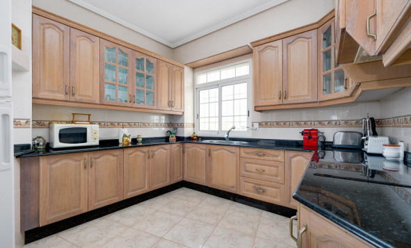 Herverkoop - 1. Appartement / flat - Torrevieja - Costa Blanca Zuid