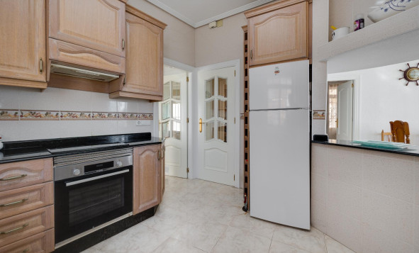 Herverkoop - 1. Appartement / flat - Torrevieja - Costa Blanca Zuid