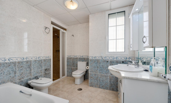 Herverkoop - 1. Appartement / flat - Torrevieja - Costa Blanca Zuid