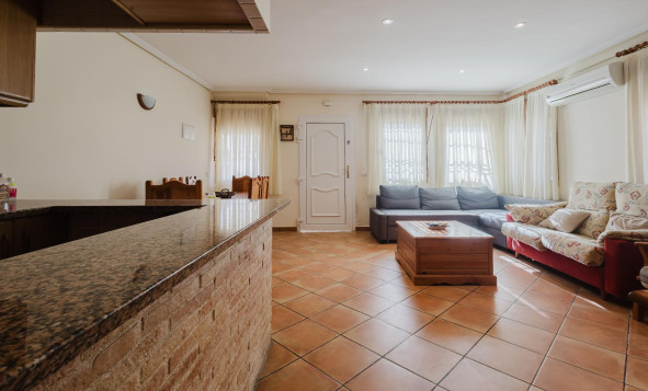 Herverkoop - 1. Appartement / flat - Torrevieja - PLAYA DE LA MATA