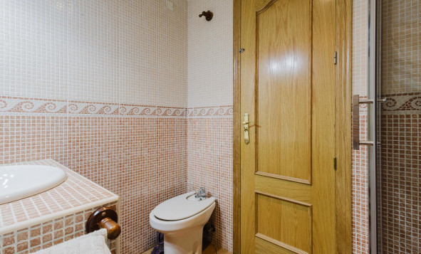 Herverkoop - 1. Appartement / flat - Torrevieja - PLAYA DE LA MATA