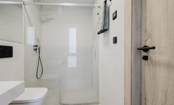 Herverkoop - 3. Vrijstaande villa - Algorfa - Campo de Golf - Algorfa