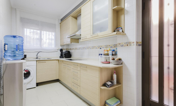 Herverkoop - 3. Vrijstaande villa - Torrevieja - Costa Blanca Zuid