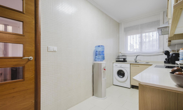 Herverkoop - 3. Vrijstaande villa - Torrevieja - Costa Blanca Zuid