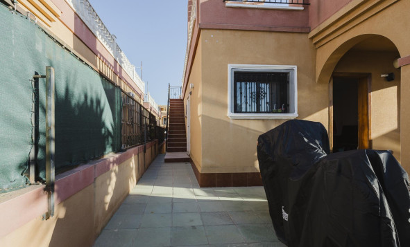 Herverkoop - 3. Vrijstaande villa - Torrevieja - Costa Blanca Zuid