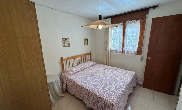 Herverkoop - 3. Vrijstaande villa - Torrevieja - Costa Blanca Zuid