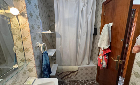 Herverkoop - 3. Vrijstaande villa - Torrevieja - Costa Blanca Zuid