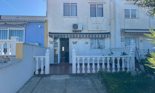 Herverkoop - 3. Vrijstaande villa - Torrevieja - Costa Blanca Zuid