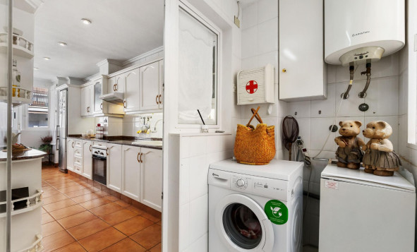 Herverkoop - 1. Appartement / flat - Torrevieja - CLUB NAUTICO TORREVIEJA