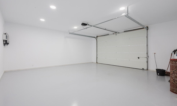 Herverkoop - 3. Vrijstaande villa - Orihuela Costa - Costa Blanca Zuid