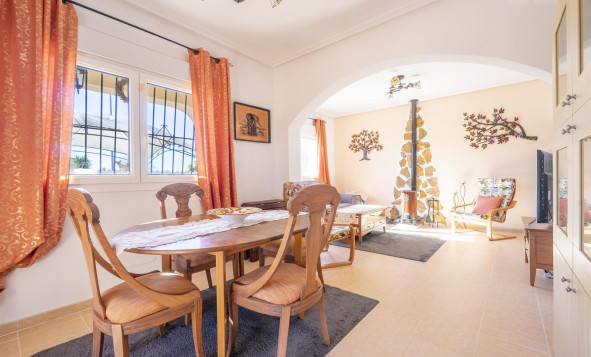 Herverkoop - 3. Vrijstaande villa - Gea y Truyols - Costa Calida