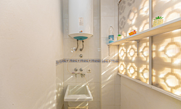 Herverkoop - 4. Halfvrijstaande villa - Mil Palmeras - Riomar