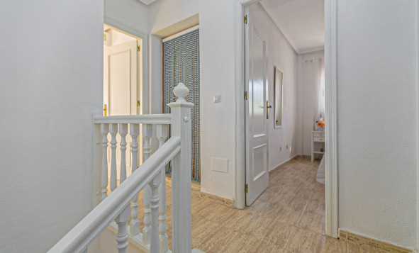 Herverkoop - 4. Halfvrijstaande villa - Mil Palmeras - Riomar