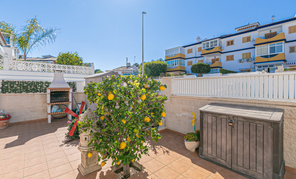 Herverkoop - 4. Halfvrijstaande villa - Mil Palmeras - Riomar