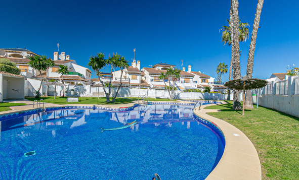 Herverkoop - 4. Halfvrijstaande villa - Mil Palmeras - Riomar