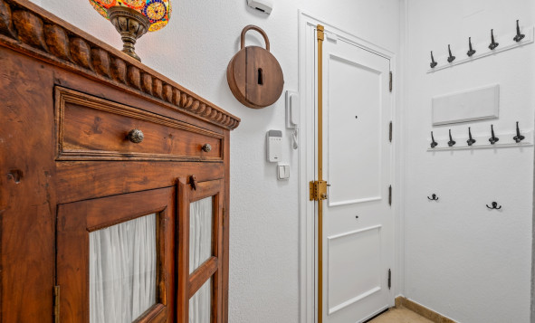 Herverkoop - 1. Appartement / flat - Torrevieja - Costa Blanca Zuid