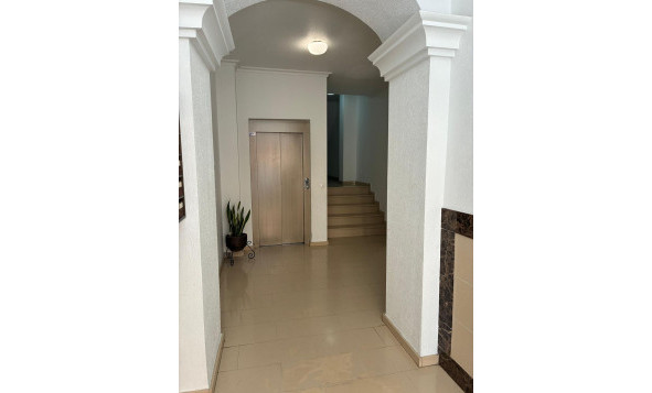 Herverkoop - 1. Appartement / flat - Almoradí - Costa Blanca Zuid