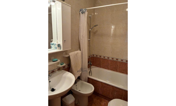 Herverkoop - 1. Appartement / flat - Algorfa - Costa Blanca Zuid