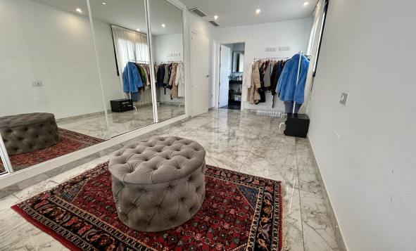 Herverkoop - 3. Vrijstaande villa - Los Balcones - Costa Blanca Zuid