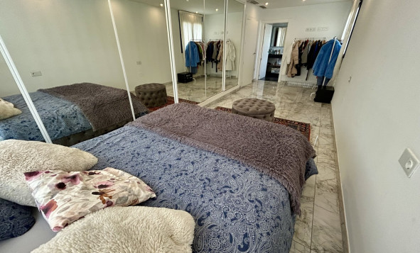 Herverkoop - 3. Vrijstaande villa - Los Balcones - Costa Blanca Zuid