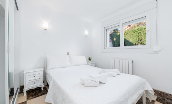 Herverkoop - 3. Vrijstaande villa - Dehesa de Campoamor - Costa Blanca Zuid