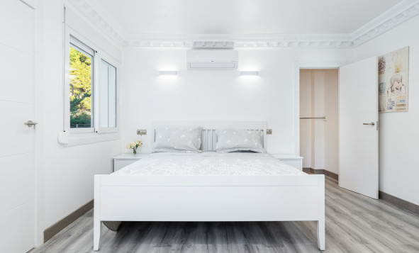 Herverkoop - 3. Vrijstaande villa - Dehesa de Campoamor - Costa Blanca Zuid