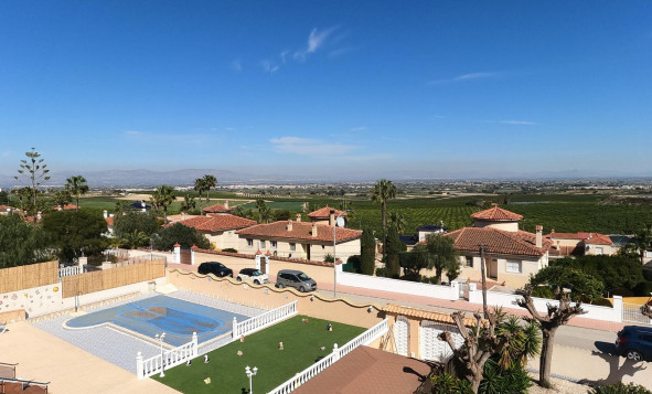 Herverkoop - 3. Vrijstaande villa - Algorfa - Costa Blanca Zuid