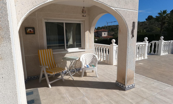 Herverkoop - 3. Vrijstaande villa - Algorfa - Costa Blanca Zuid