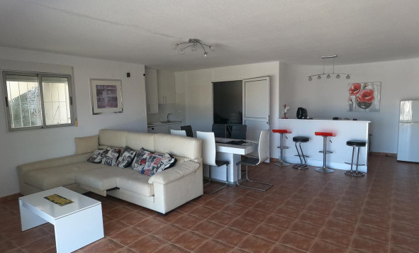Herverkoop - 3. Vrijstaande villa - Algorfa - Costa Blanca Zuid