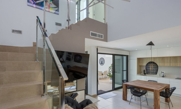 Herverkoop - 3. Vrijstaande villa - Benijófar - Costa Blanca Zuid