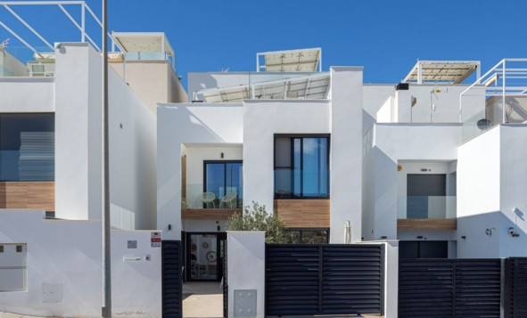 Herverkoop - 3. Vrijstaande villa - Benijófar - Costa Blanca Zuid