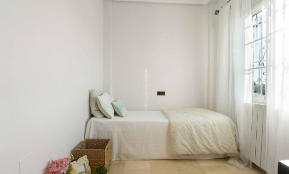 Herverkoop - 3. Vrijstaande villa - Orihuela Costa - Costa Blanca Zuid