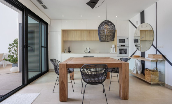 Herverkoop - 3. Vrijstaande villa - Benijófar - Costa Blanca Zuid