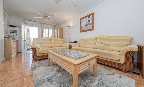 Herverkoop - 4. Halfvrijstaande villa - Cabo Roig - La Regia