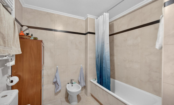 Reventa - 1. Apartamento / piso - Orihuela Costa - Costa Blanca Sur