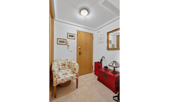 Reventa - 1. Apartamento / piso - Orihuela Costa - Costa Blanca Sur