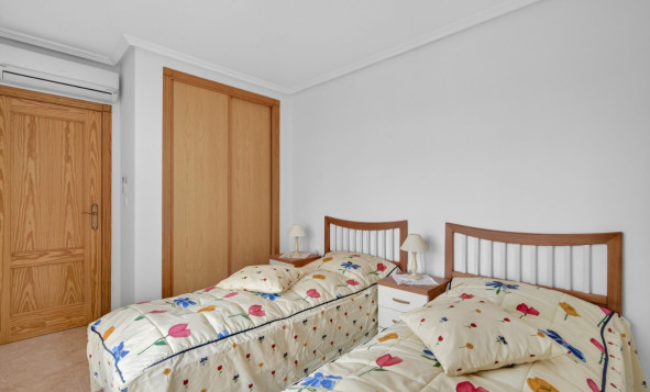 Reventa - 1. Apartamento / piso - Orihuela Costa - Costa Blanca Sur