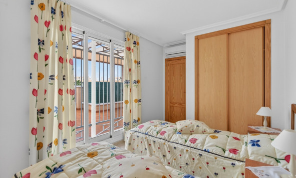 Reventa - 1. Apartamento / piso - Orihuela Costa - Costa Blanca Sur