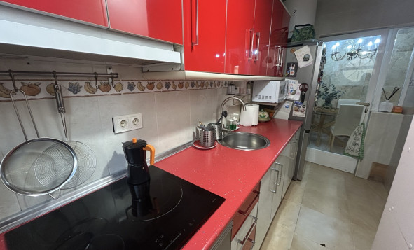 Herverkoop - 2. Town house / tussenwoning - Torrevieja - Costa Blanca Zuid