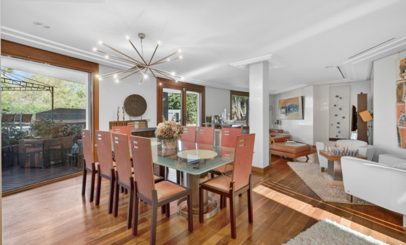 Herverkoop - 3. Vrijstaande villa - Elche - Costa Blanca Zuid