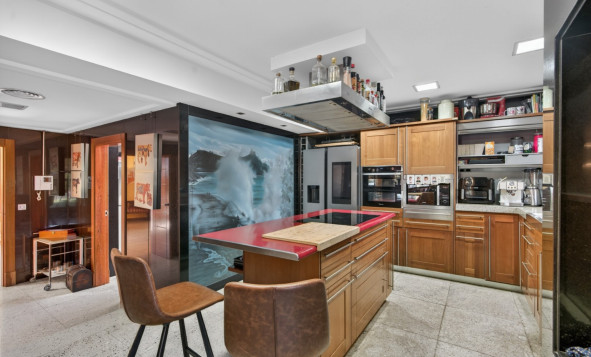 Herverkoop - 3. Vrijstaande villa - Elche - Costa Blanca Zuid