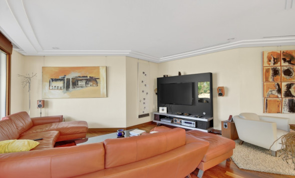 Herverkoop - 3. Vrijstaande villa - Elche - Costa Blanca Zuid